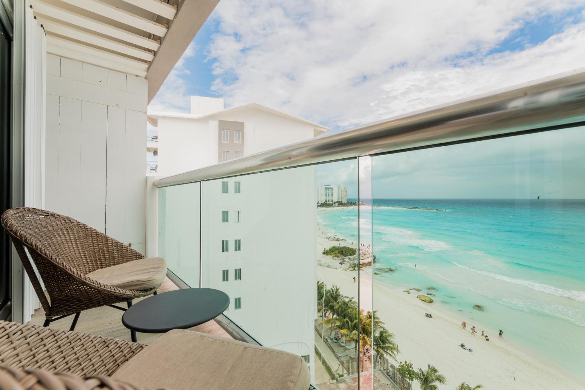 The Ocean Vibes Suites By Casa Paraiso Cancún Exterior foto